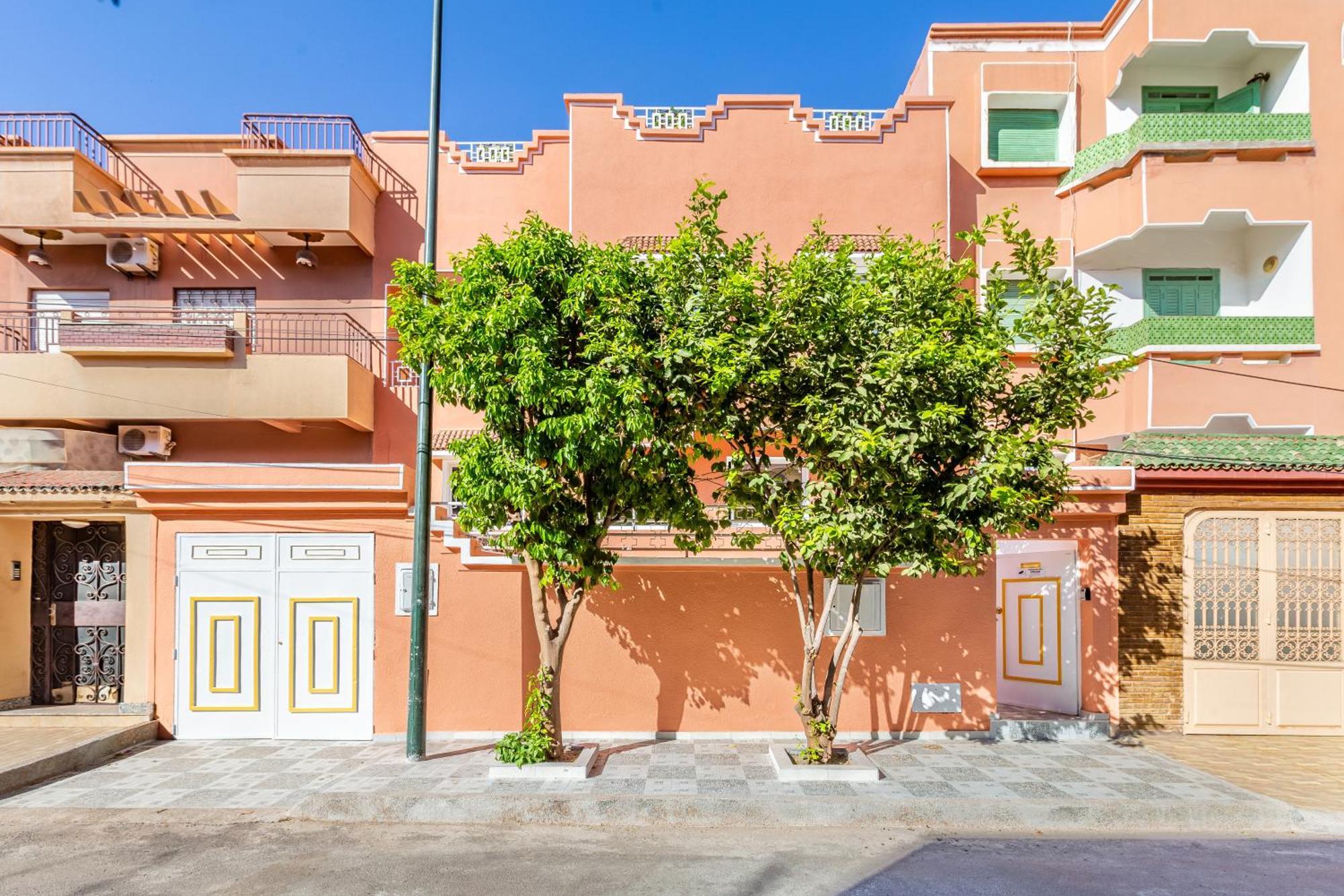 Riad Elegant Et Convivial, Piscine Chauffee & Spa, Familles & Couples Marrakesh Exterior photo